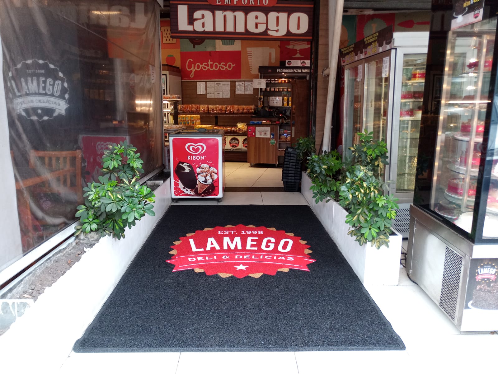 Tapete personalizado Empório Lamego Deli & Delícias