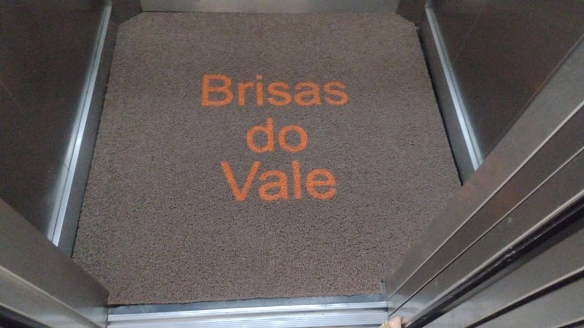 Tapete personalizado Brisas do Vale