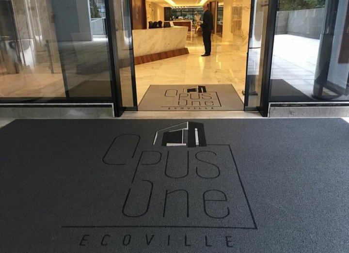 Tapete personalizado Opus One Ecoville